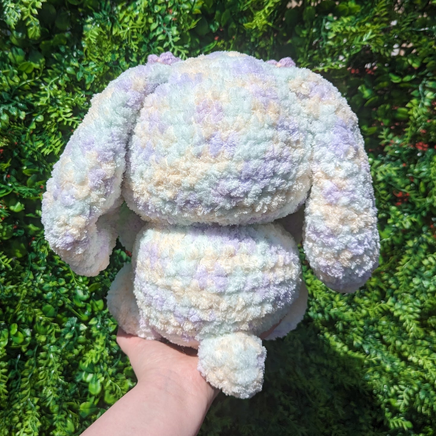 HECHO A PEDIDO Jumbo Fluffy Lavanda Miel Conejito Crochet Plushie