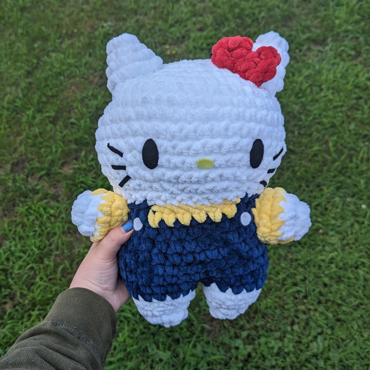 Jumbo Classic Kawaii Japanese Kitty Cat Crochet Plushie