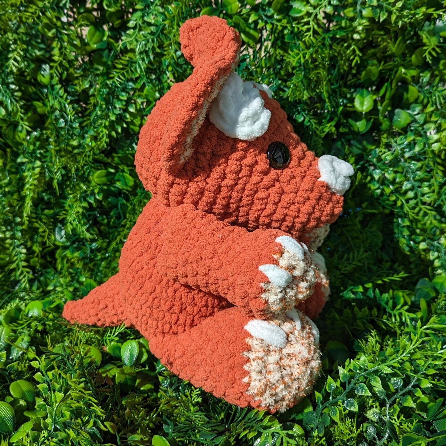 Jumbo Pumpkin Spice Latte Triceratops Dinosaurio Crochet Peluche