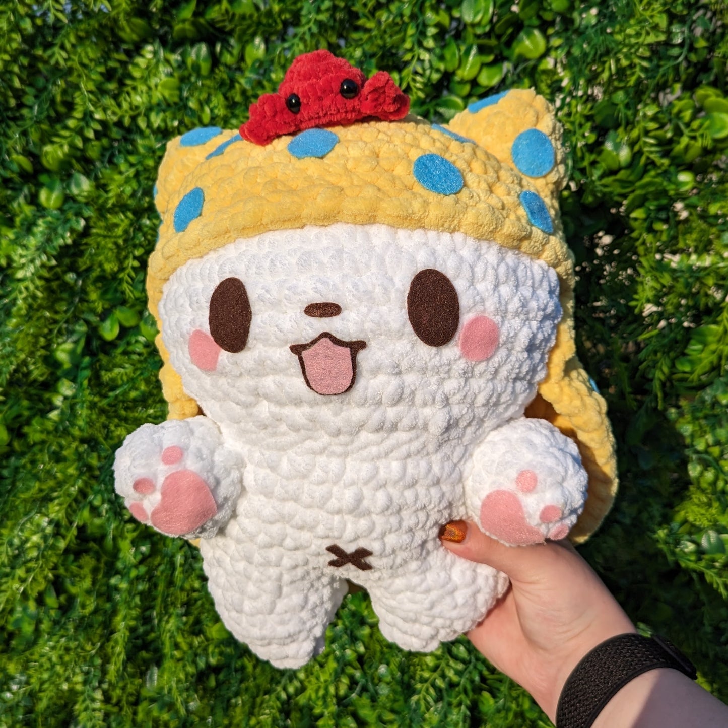 Oso polar japonés Jumbo Kawaii con manta y peluche de ganchillo amigo cangrejo