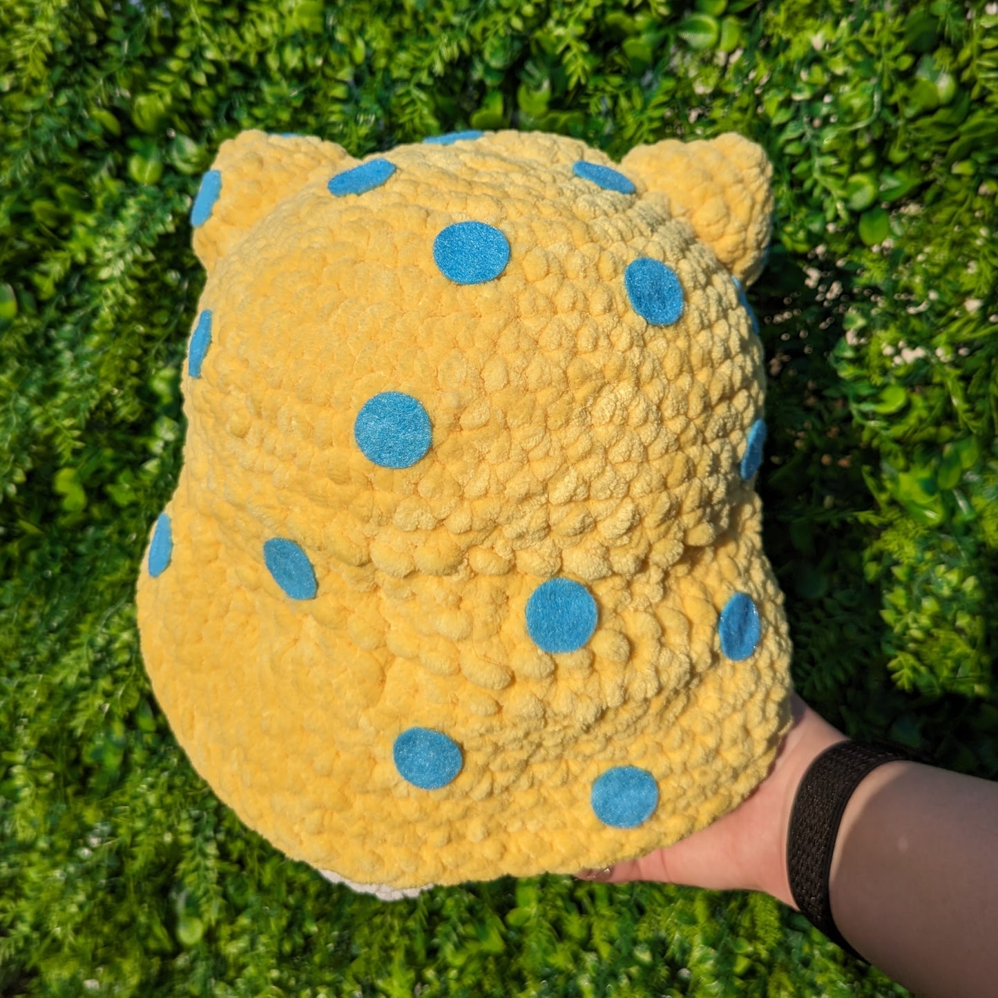 Oso polar japonés Jumbo Kawaii con manta y peluche de ganchillo amigo cangrejo