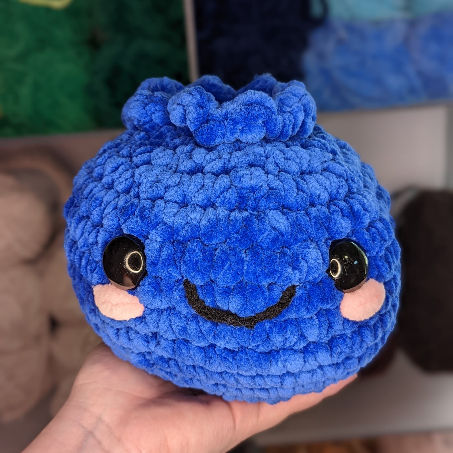 HECHO A PEDIDO Jumbo Blueberry Crochet Plushie