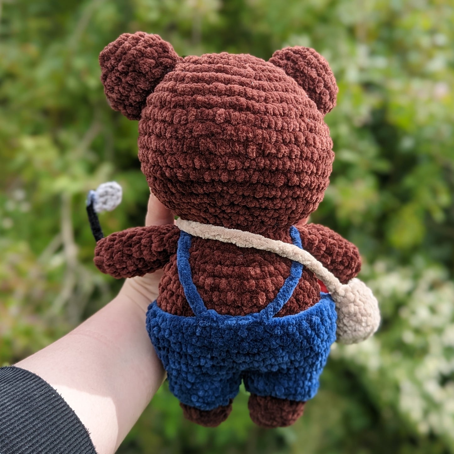 Patrón de ganchillo de osos de la naturaleza con overoles // ARTÍCULO NO FÍSICO