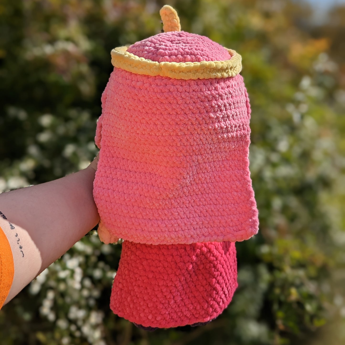 HECHO A PEDIDO Jumbo Princess Bubblegum también conocido como Bonnie Crochet Plushie