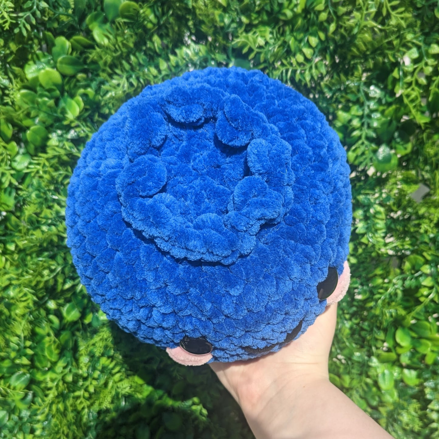HECHO A PEDIDO Jumbo Blueberry Crochet Plushie