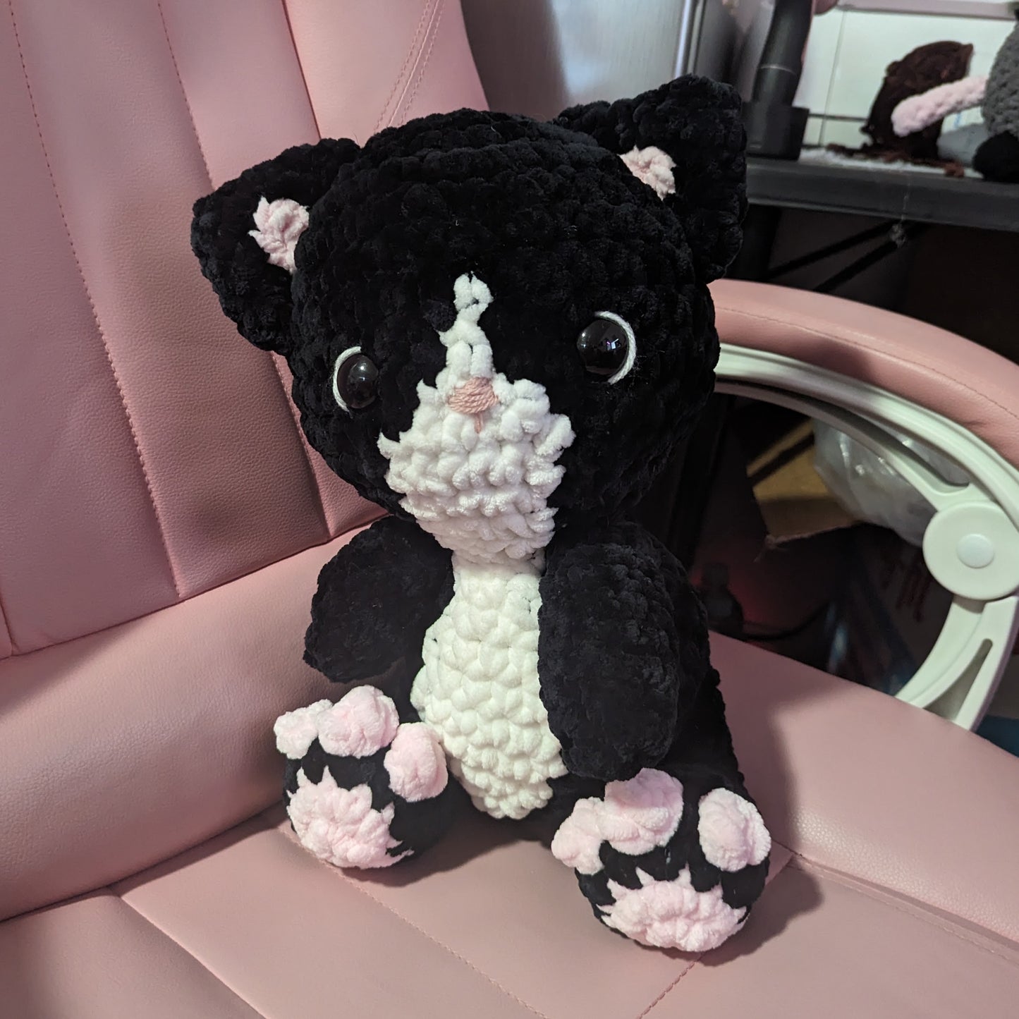 Tuxedo Black and White Cat Crochet Pattern // NOT A PHYSICAL ITEM