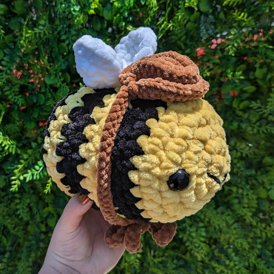 Peluche de crochet de abeja vaquera (sombrero removible) [Archivado]