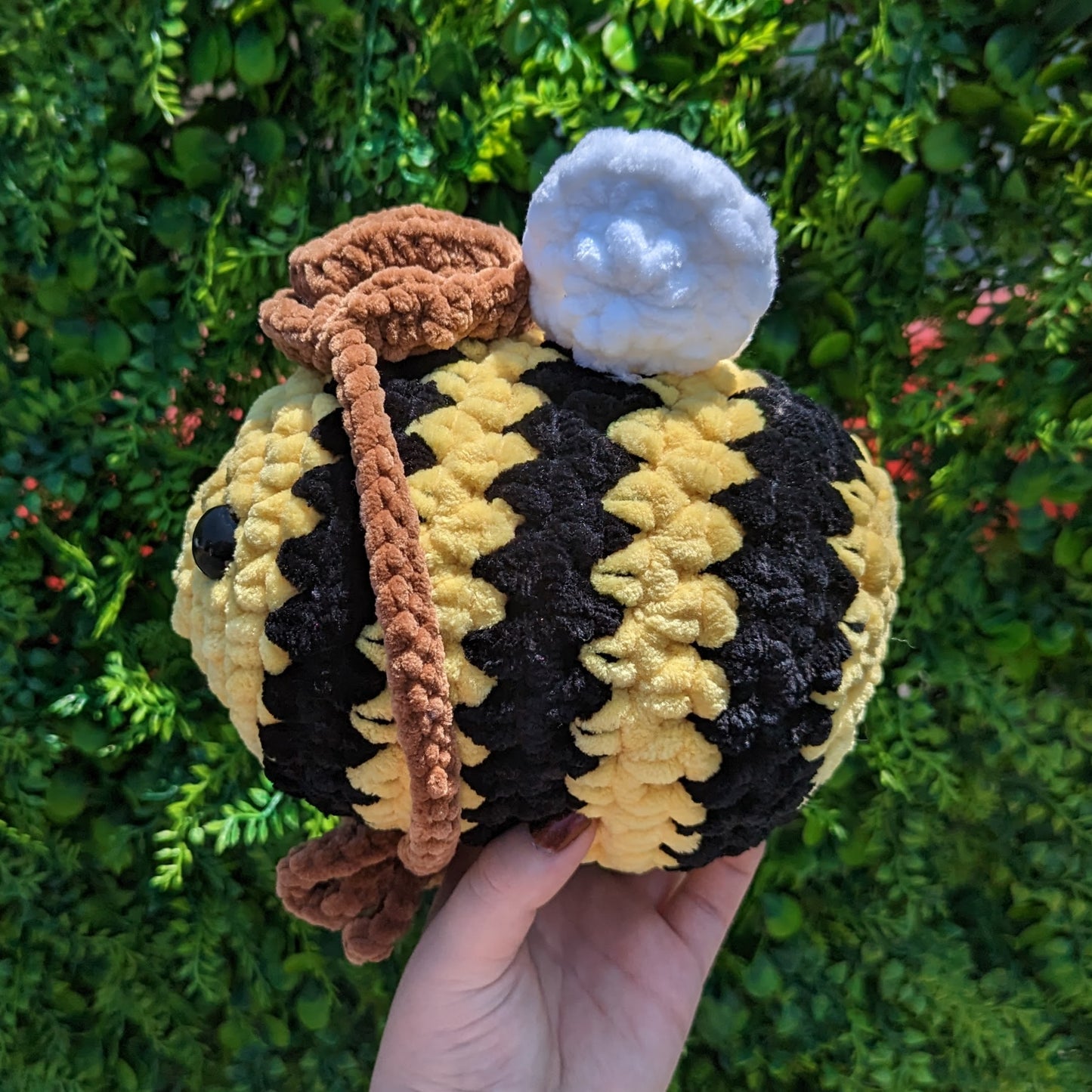 Cowboy Bee Crochet Plushie (removable hat) [Archived]