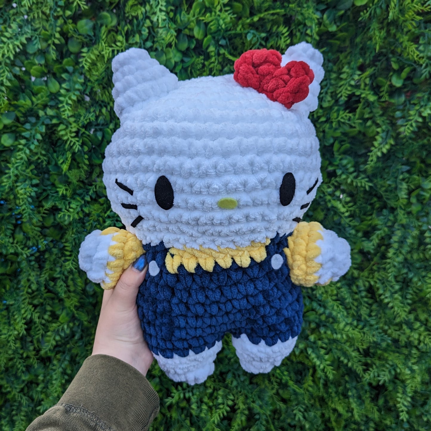 Jumbo Classic Kawaii Japanese Kitty Cat Crochet Plushie