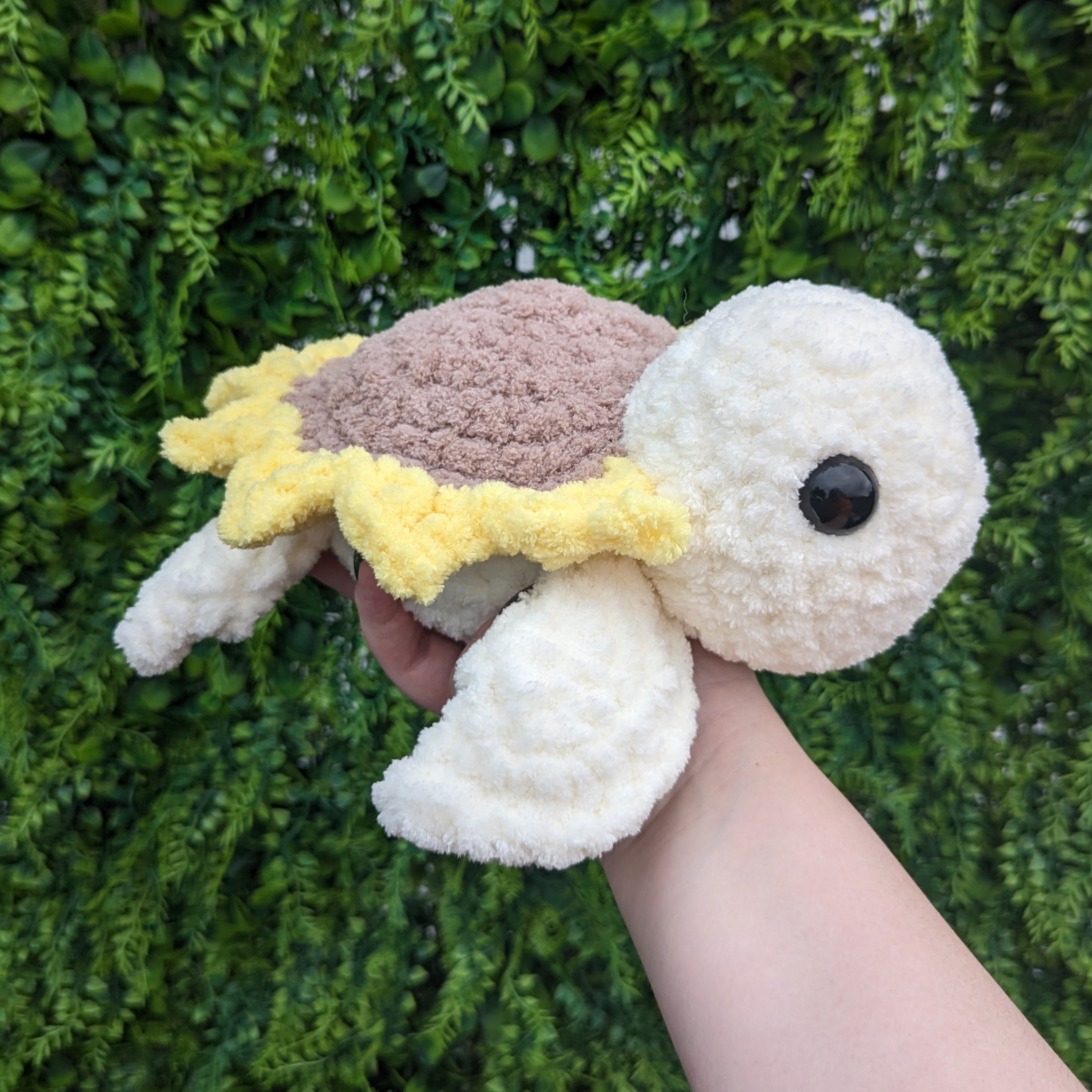 Jumbo Fuzzy Sunflower Turtle – Delarae's Creations